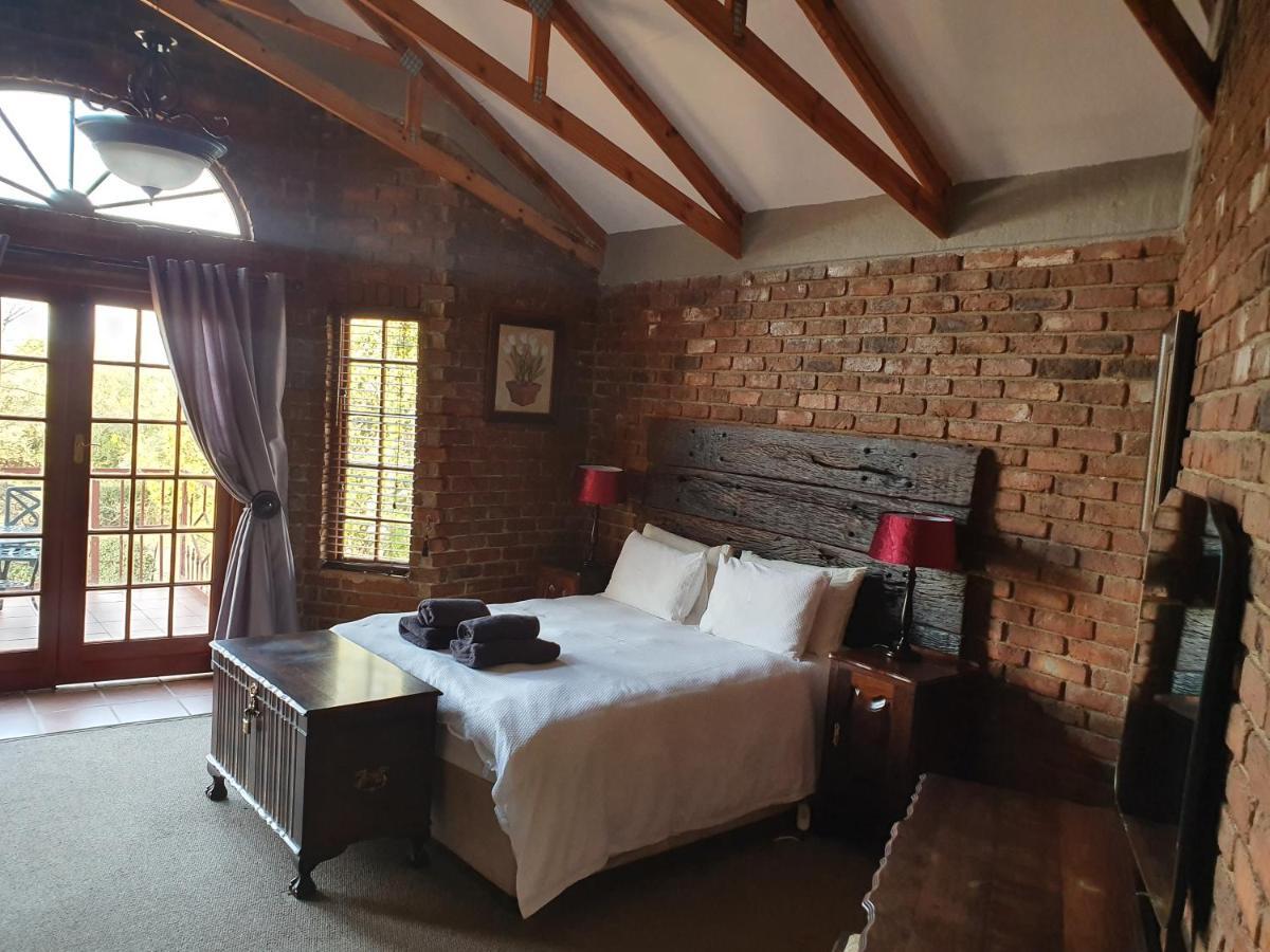 Alm-Ue Villa Dullstroom Exterior photo